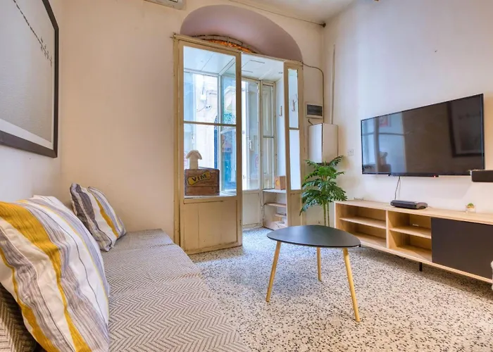 Archbishop Street Apartment Valletta